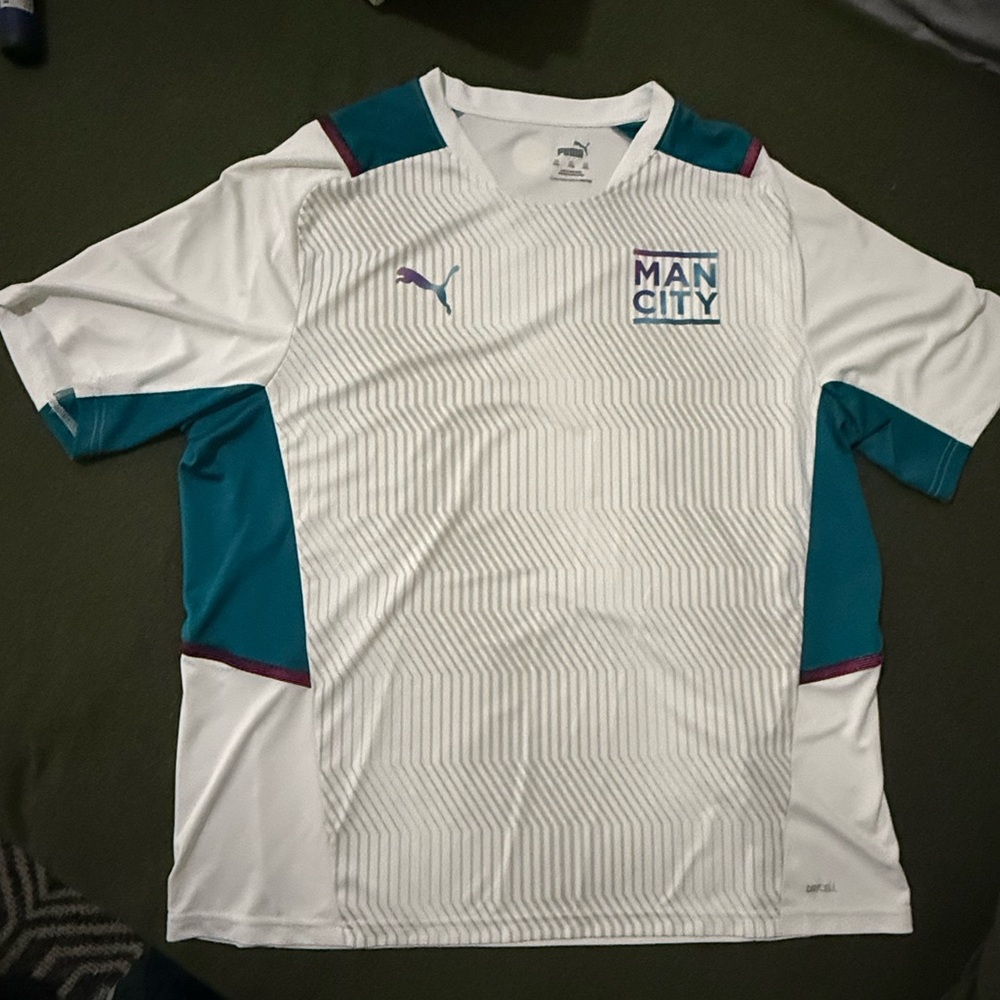 Puma Man City White and Teal 👕